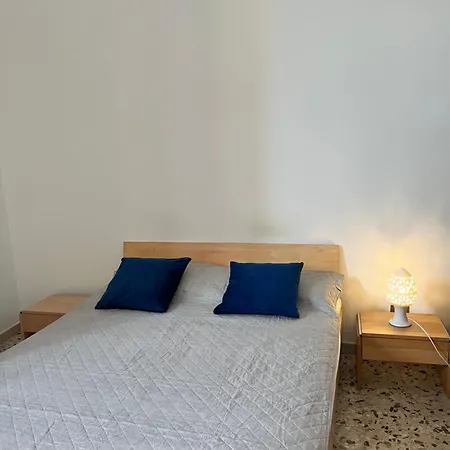 Centro Storico - Dimora Sul Mare - Levante Apartment